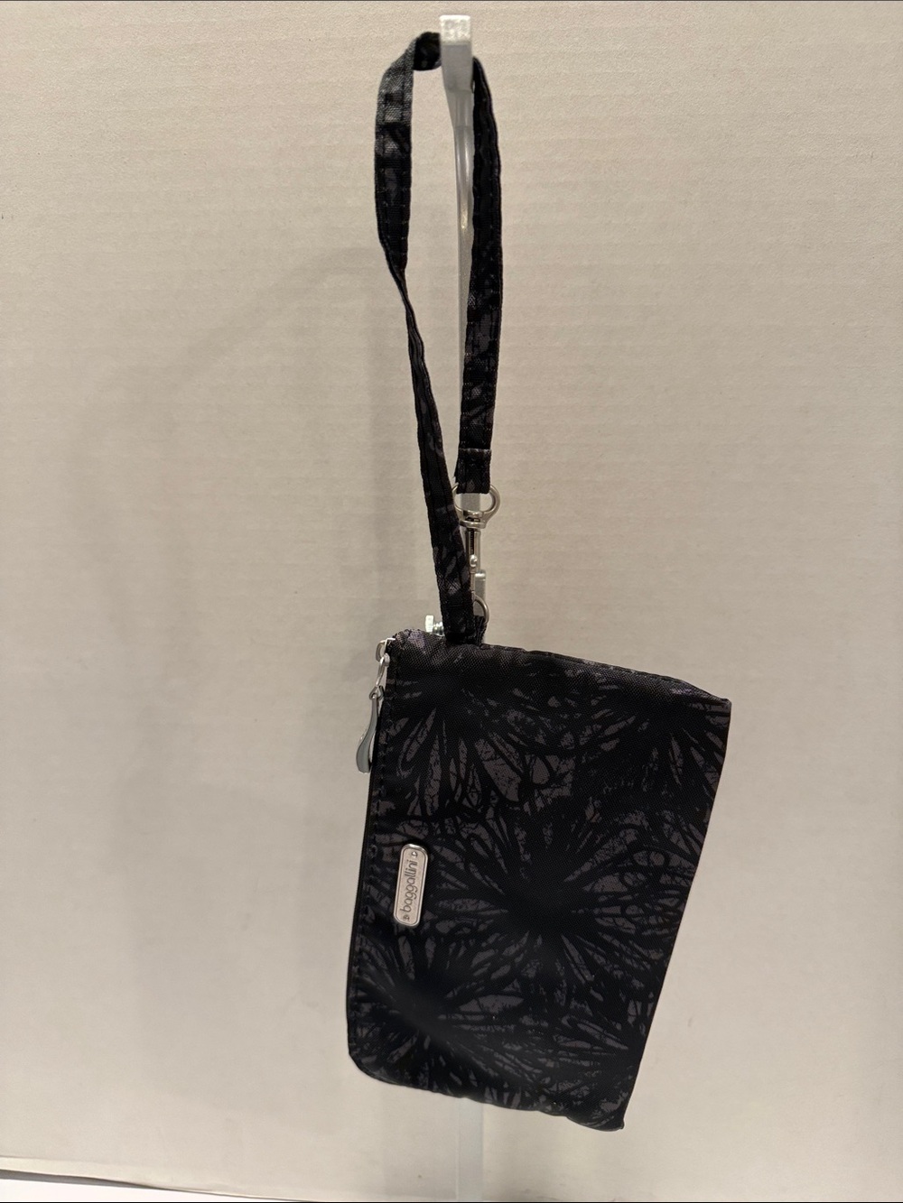 Baggallini Black Floral Patterned Wristlet Clutch - Women Bags